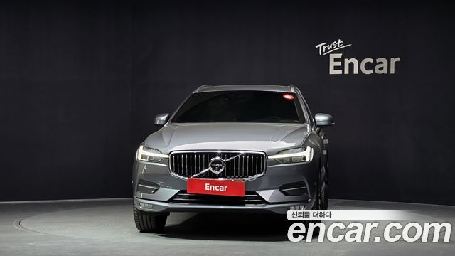 Volvo XC60 2021 — photo 3