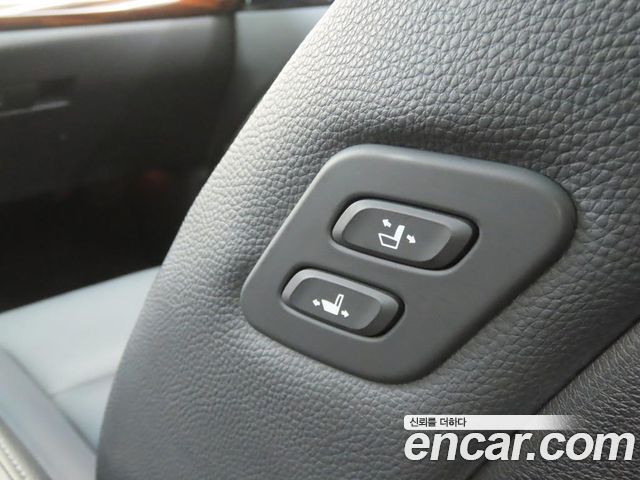 Kia K7 2016 — photo 16