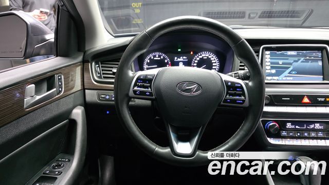 Hyundai Sonata 2019 — photo 19