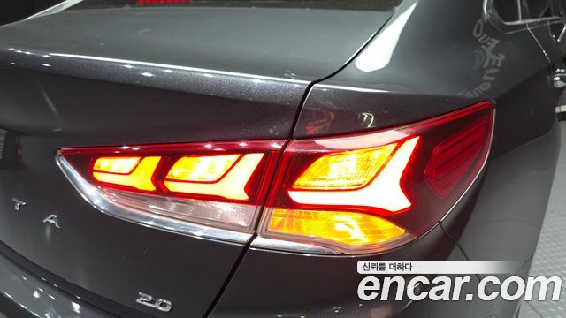 Hyundai Sonata 2019 — photo 9