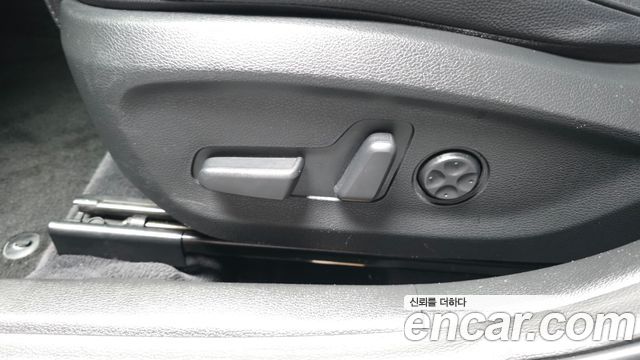 Hyundai Sonata 2019 — photo 28