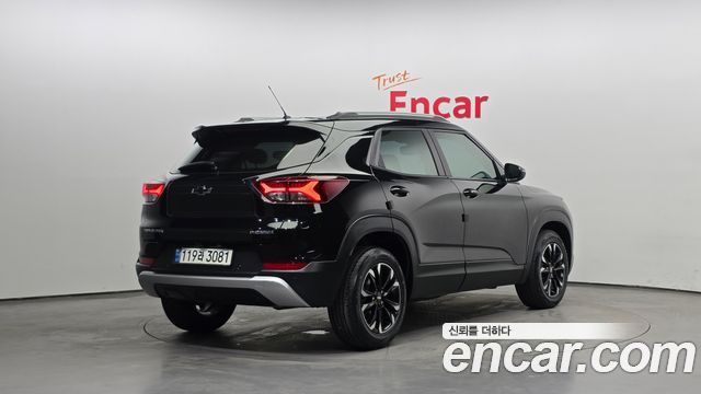 Chevrolet Korea Trailblazer 2022 — photo 2