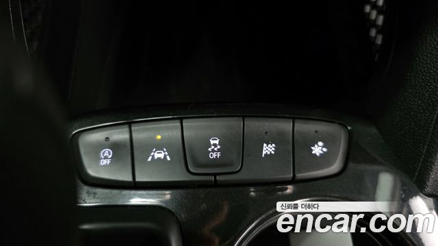 Chevrolet Korea Trailblazer 2022 — photo 20