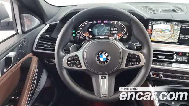 BMW X6 2022 — photo 18