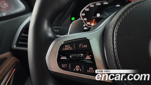 BMW X6 2022 — photo 28