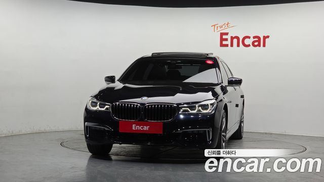 BMW 7-Series 2018 — photo 3