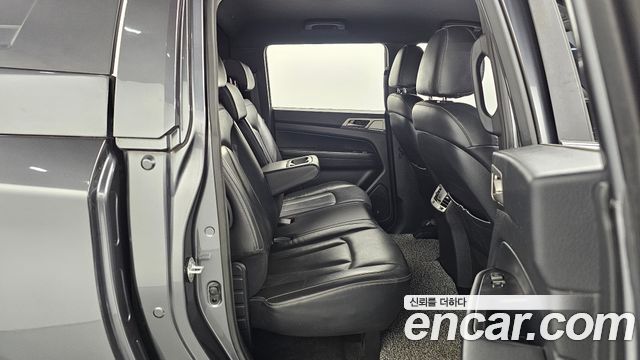 KG Mobility Rexton 2019 — photo 11