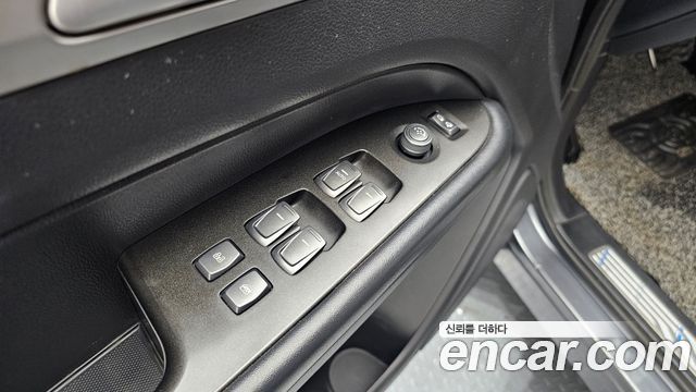 KG Mobility Rexton 2019 — photo 16