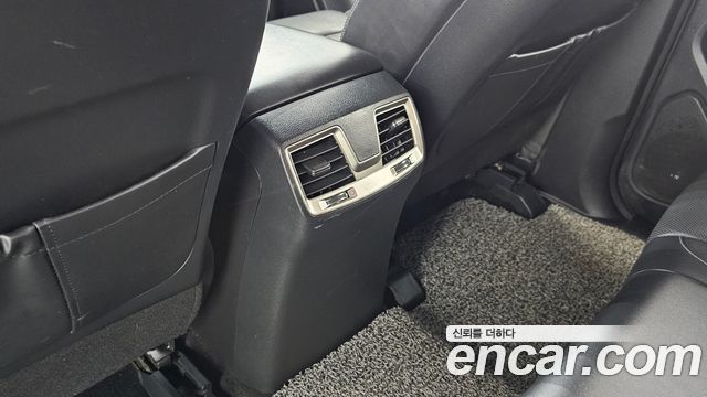 KG Mobility Rexton 2019 — photo 19