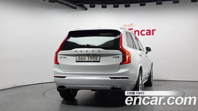 Volvo XC90 2019 — photo 4