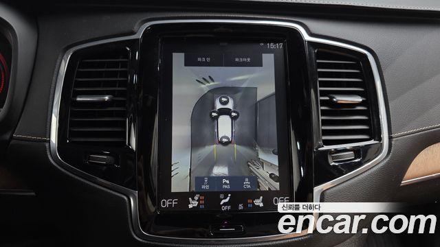 Volvo XC90 2019 — photo 21