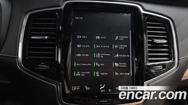 Volvo XC90 2019 — photo 22