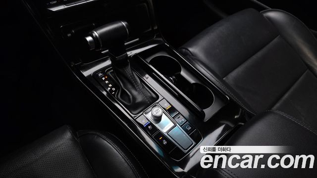 Kia K7 2020 — photo 9