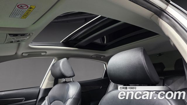 Kia K7 2020 — photo 17