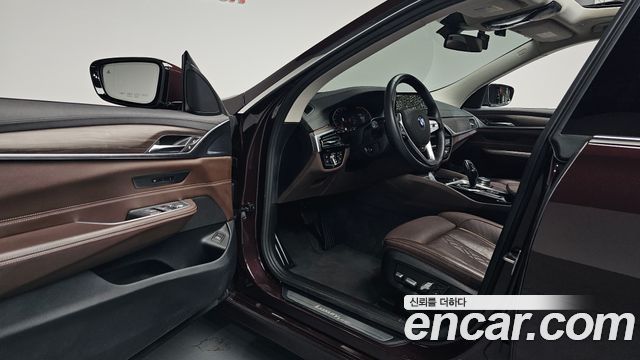 BMW Gran Turismo 2020 — photo 13