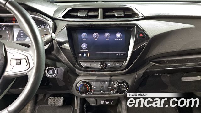 Chevrolet Korea Trailblazer 2021 — photo 18