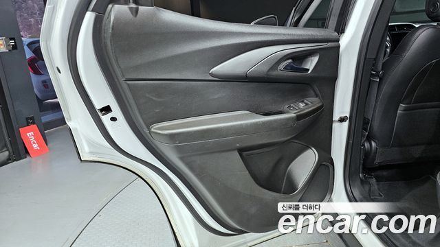 Chevrolet Korea Trailblazer 2021 — photo 15