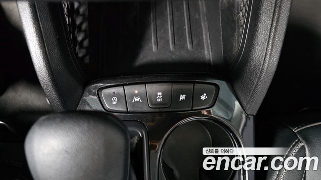 Chevrolet Korea Trailblazer 2021 — photo 31