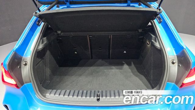 BMW 1-Series 2021 — photo 20