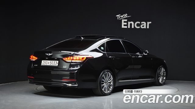 Genesis G80 2018 — photo 2