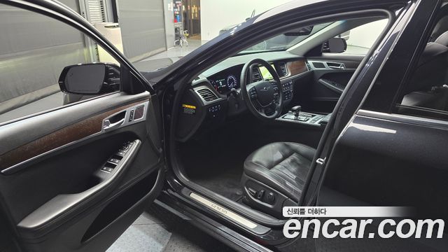 Genesis G80 2018 — photo 13