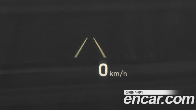 Genesis G80 2018 — photo 24
