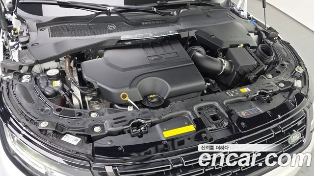 Land Rover Range Rover Evoque 2025 — photo 10