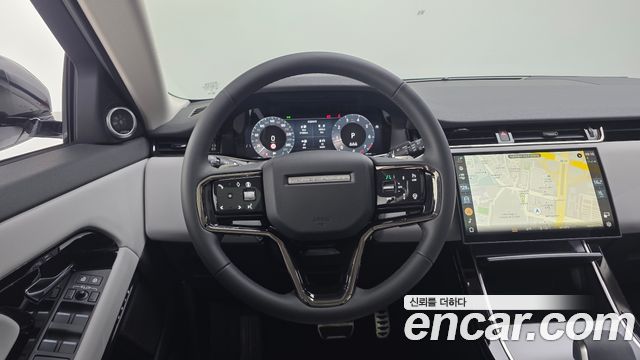 Land Rover Range Rover Evoque 2025 — photo 13