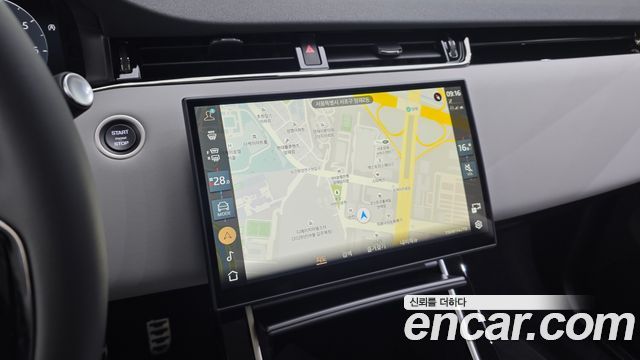 Land Rover Range Rover Evoque 2025 — photo 14