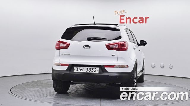 Kia Sportage 2013 — photo 4