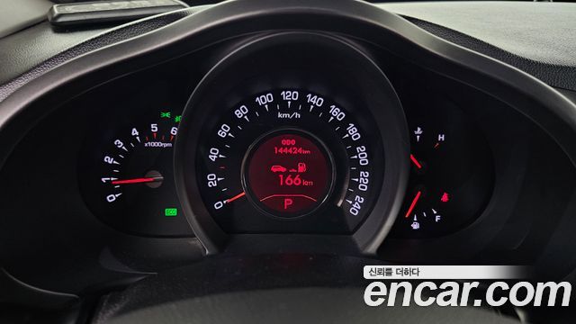 Kia Sportage 2013 — photo 11