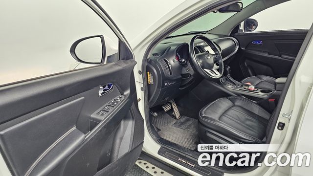 Kia Sportage 2013 — photo 13
