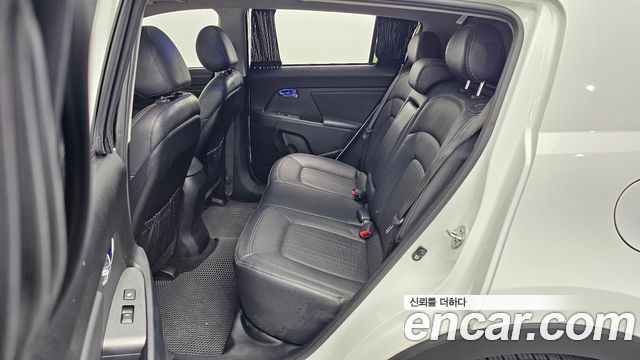 Kia Sportage 2013 — photo 17