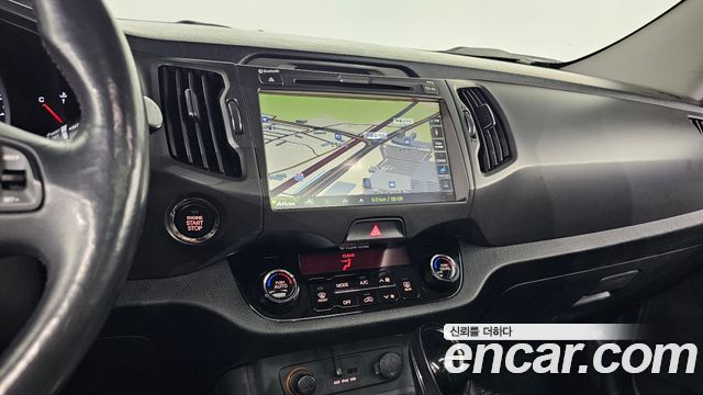 Kia Sportage 2013 — photo 18