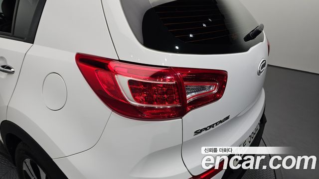 Kia Sportage 2013 — photo 9