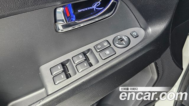 Kia Sportage 2013 — photo 28