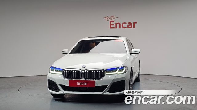 BMW 5-Series 2018 — photo 3