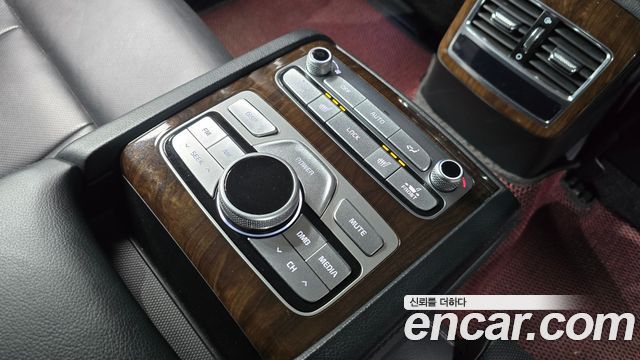Kia K9 2020 — photo 25