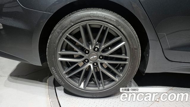 Genesis G70 2018 — photo 5