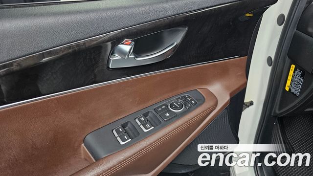 Kia Sorento 2016 — photo 19