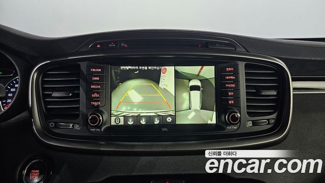 Kia Sorento 2016 — photo 23
