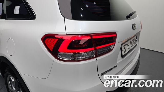 Kia Sorento 2016 — photo 9