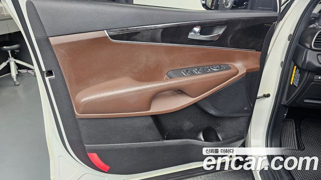 Kia Sorento 2016 — photo 14
