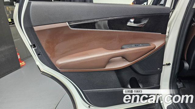 Kia Sorento 2016 — photo 15