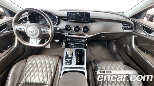 Kia Stinger 2021 — photo 10