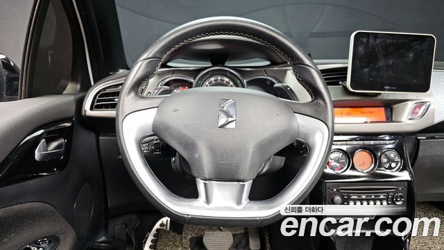 Citroën / DS DS3 2018 — photo 18