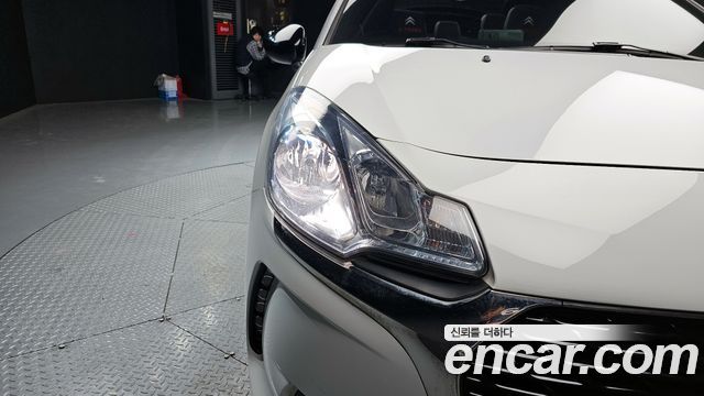 Citroën / DS DS3 2018 — photo 8