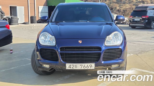 Porsche Cayenne 2004 — photo 3