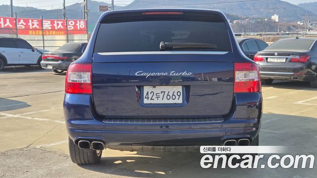 Porsche Cayenne 2004 — photo 4