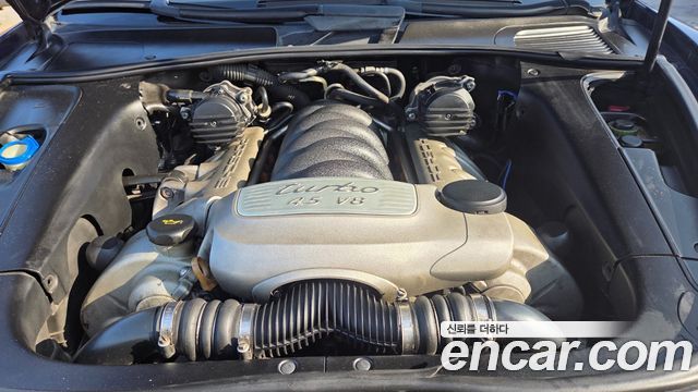 Porsche Cayenne 2004 — photo 6